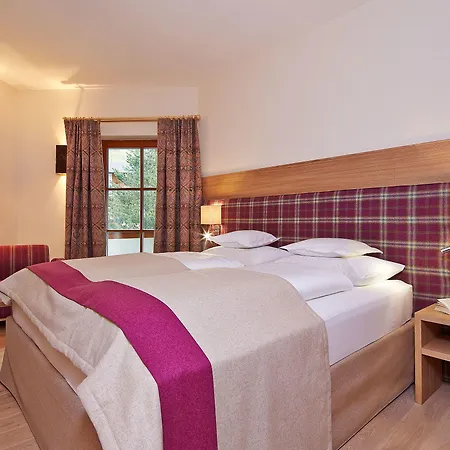 Alpeiner - Nature Tirol 4* Neustift im Stubaital