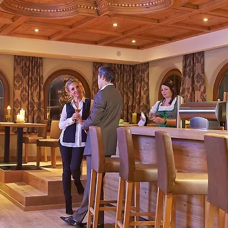 アルパイナー ネイチャー チロル ホテル