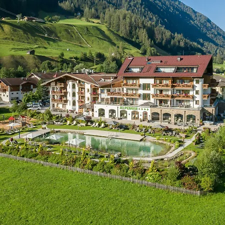 Alpeiner - Nature Tirol Hotel