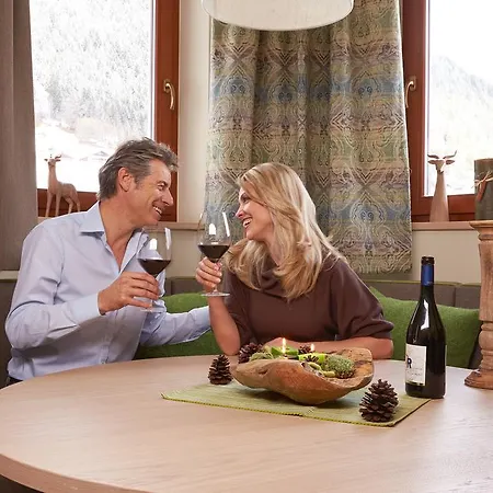 ألبينر- نيتشر ريزورت تيرول فندق نيوستيف ام ستوبيتا