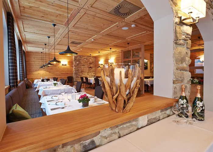 ألبينر- نيتشر ريزورت تيرول فندق 4*