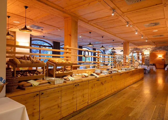 ألبينر- نيتشر ريزورت تيرول فندق 4*