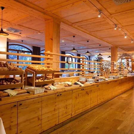 Alpeiner - Nature Tirol Hotel 4*