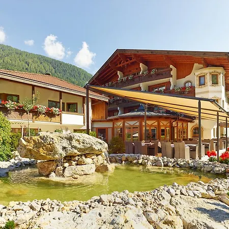 Alpeiner - Nature Tirol Hotell 4*