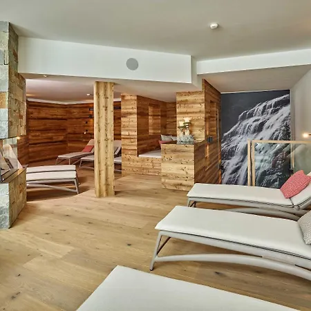 Hotell Alpeiner - Nature Tirol 4*