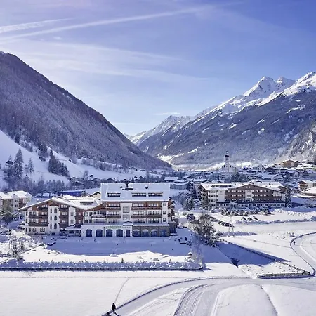 Hotell Alpeiner - Nature Tirol Neustift im Stubaital