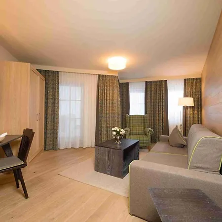 Hotel Alpeiner - Nature Tirol Neustift im Stubaital